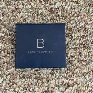Beautycounter classic eyeshadow palette